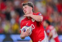 Ole Romeny, Pencetak Gol Timnas ke Gawang Bahrain (foto: Istimewah}