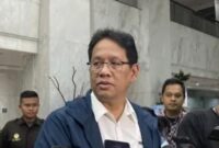 Purbaya saat Diwawancarai Media