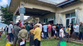 Warga Lelak antusias atas hadirnya Pasar Bersubsidi dari Pemprov