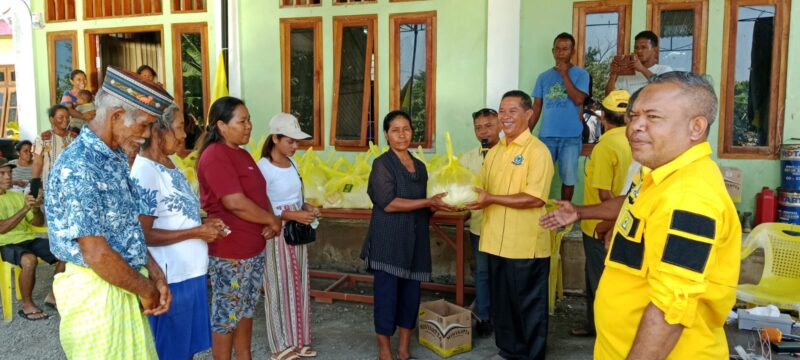 Siaran Pers : Gelar Pasar Murah Sembako di Desa Watu Mori dan Desa Sita
