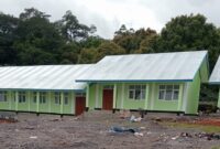 Bangunan ruang kelas dan fasilitas penunjang SMPN 6 Pcoranaka.Foto:Doc.Newsline/Heronimus/