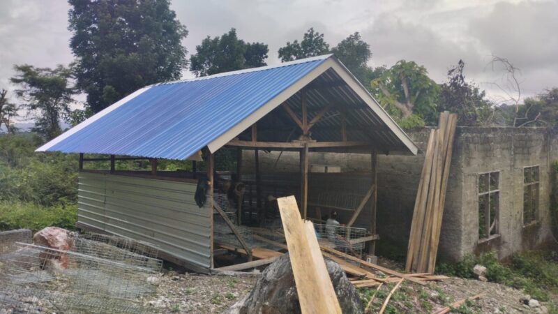 Bangunan BUMDes Sonaf Oepliki (5×7 m) senilai Rp190 juta belum rampung hingga Maret 2026, disorot IKMAS-TTS. (Dok.Ist)
