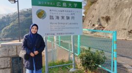 Dosen Biologi Universitas Muhammadiyah Kupang, Asmiati, S.Si., M.Sc., terpilih mengikuti program Staff Exchange yang berlangsung pada 18–26 Januari 2026 di Marine Biological Laboratory, Hiroshima University, Jepang.