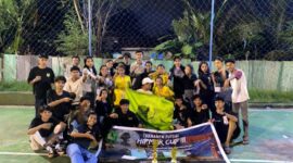 Sejumlah Badan Pengurus, Panitia Penyelenggara dan Tim Futsal Putra Seusai Turnament Berlangsung. Sumber Foto : (Bidang Media & Dokumentasi)