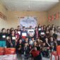 Panitia dan peserta foto bersama Pemateri setelah selesai Materi.(Foto: Neswline/Sardi)