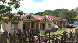 Kondisi Polsek Raimanuk di Dusun Oekofu, Desa Renrua, yang terlihat kosong dan tidak terawat.Foto:Dok.Deni/
‎