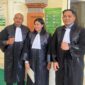 Tim Kuasa Hukum dari Law Firm James Richard & Partners saat menghadiri persidangan di Pengadilan Negeri Denpasar, Kamis 09/04/2026. Foto:Dok.Rian/