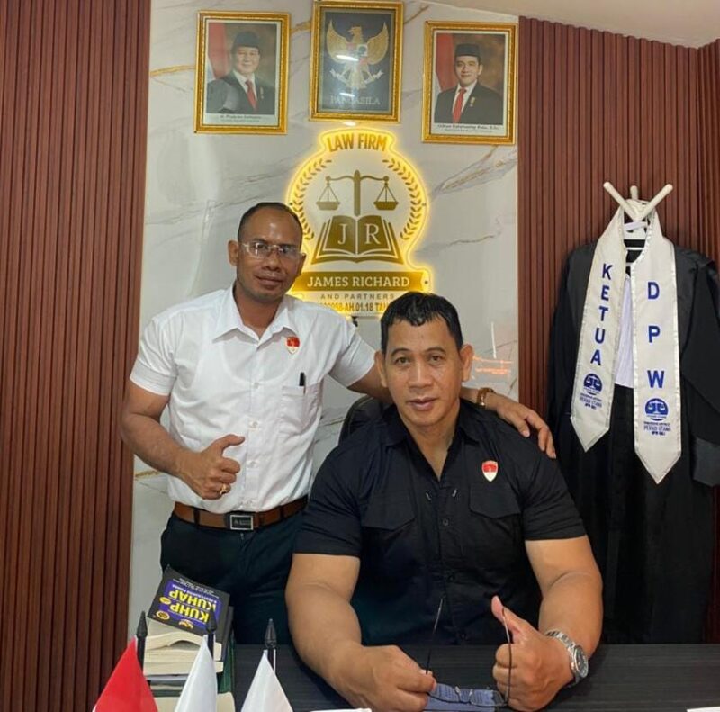 Tim kuasa hukum James Richards & Partners, sebuah kantor hukum yang berbasis di Bali dan dikenal aktif menangani berbagai perkara. Sumber Dok: Istimewa