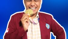 Rayhan Halim, mahasiswa Program Studi Ilmu Politik UMKoe berhasil meraih Medali Emas dalam ajang Olimpiade Nasional Sains dan Bahasa (OSNB) 2026. Sumber Foto. Dok: Pribadi.