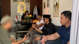 Seorang WNA yang menunjuk Firma Hukum James Richard & Partners untuk mengawal transaksi penjualan kendaraan bermotor. Sumber Dok: Istimewa.