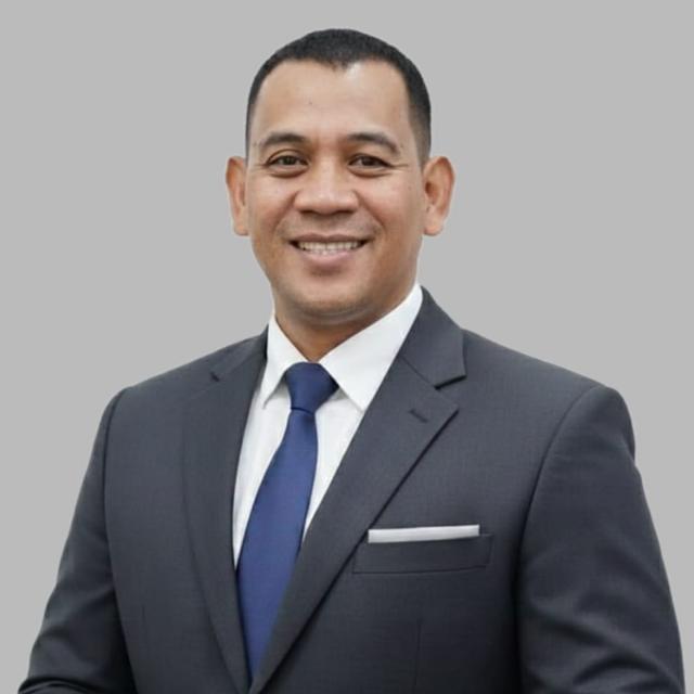 Adv. James H Anes SH, C. MSP. C.NSP bersama Law firm JAMES Richard & PATNER'S sedang menangani  kasus pengalian harta bawaa. Sumber foto dok: Adv Florianus.
