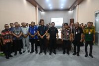 Bupati Kupang Yosef Lede bersama jajaran Pemkab Kupang saat peluncuran inovasi Kampung Taat Pajak di Kantor Bupati Kupang, Kamis (23/4/2026).