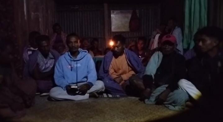 Warga Lamaknen Selatan, Belu, menyurati Presiden Prabowo Subianto, menuntut kepastian realisasi listrik PLN dalam waktu dekat.Foto:Dok.Aleto/
‎