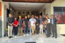 Foto Tim Kuasa Hukum Law Firma James Rikard & Partners Usai Berhasil Mediasi Kasus Dugaan Penganiayaan di Polsek Marga Tabanan. (Sumber foto: Advokat Florianus).