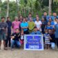 Warga Dusun 4 RT 14 Desa Nekmese Dilatih Mengolah Pisang Menjadi Anggur Pisang, Program Unggulan Kelompok 4 KKN Desa Binaan Unwira Kupang.(Sumber foto dok: Aldo)