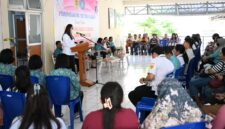 Wakil Wali Kota Kupang, Serena Cosgrova Francis, S.Sos., M.Sc., saat membuka kegiatan sosialisasi dan Pemeriksaan di kota Kupang, Rabu ( 12/08/2026).