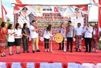 Wakil Wali Kota Kupang, Serena C. Francis, S.Sos., M.Sc., membuka Event Budaya dan Pesta Rakyat Tingkat Kelurahan Liliba Etnis Timor Tahun 2026 yang berlangsung di wilayah RT 042 Kelurahan Liliba, Rabu (12/8/2026).