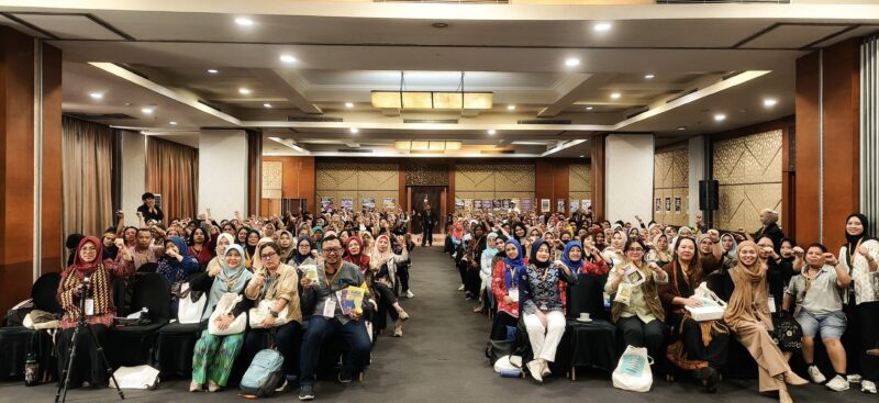 Ket. Foto; Konsolidasi Politik Perserikatan Perempuan Akar Rumput dari berbagai wilayah terdampak. Doc/SP Flobamoratas