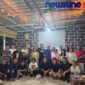 Foto bersama usai diskusi publik dan bedah buku #Reset Indonesia: Gagasan tentang Indonesia Baru di Sekretariat DPD GAMKI NTT, Kota Kupang, Selasa, (25/8/2026). Foto:Isth/