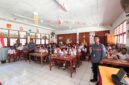 Mahasiswa  (KKN) Reguler Universitas Muhammadiyah Kupang (UMKOE) menggelar sosialisasi pencegahan bullying di SD Negeri 3 Kuanino, Kota Kupang, Selasa, (1/09/2026). Sumber foto dok: Djohanes Bentah.
